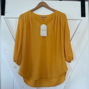 Pleoine Blouse Essential Collection mustard gold